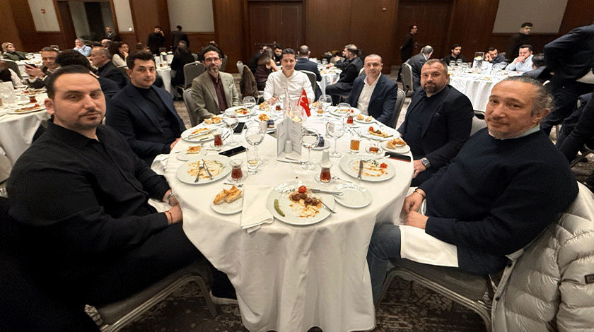 yisad-geleneksel-iftarinda-sektor-temsilcileri-bir-araya-geldi-3351.gif (840×470)