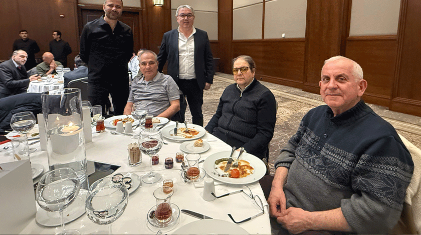 yisad-geleneksel-iftarinda-sektor-temsilcileri-bir-araya-geldi-6332.gif (840×470)